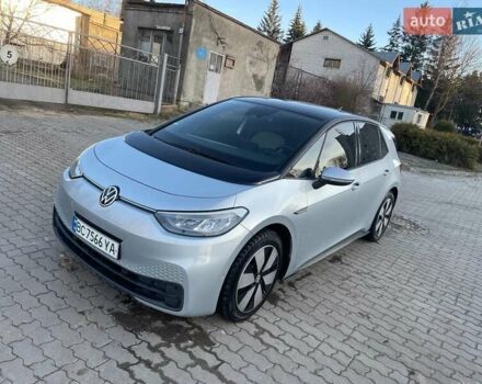 Серый Фольксваген ID.3, объемом двигателя 0 л и пробегом 104 тыс. км за 20950 $, фото 4 на Automoto.ua