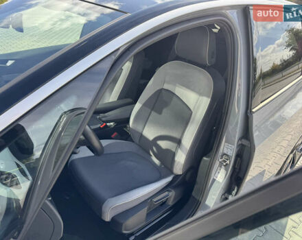 Сірий Фольксваген ID.3, об'ємом двигуна 0 л та пробігом 36 тис. км за 17999 $, фото 32 на Automoto.ua