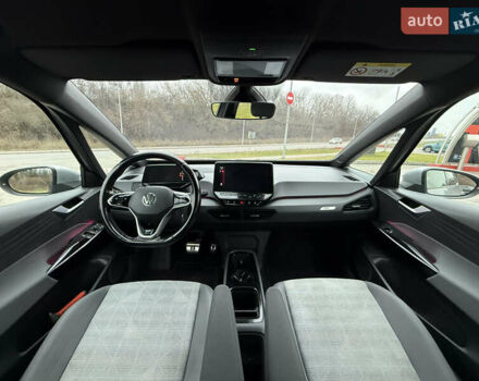 Серый Фольксваген ID.3, объемом двигателя 0 л и пробегом 133 тыс. км за 15400 $, фото 5 на Automoto.ua