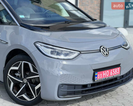 Сірий Фольксваген ID.3, об'ємом двигуна 0 л та пробігом 36 тис. км за 17999 $, фото 3 на Automoto.ua