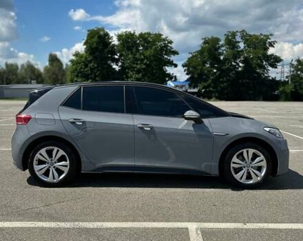 Серый Фольксваген ID.3, объемом двигателя 0 л и пробегом 31 тыс. км за 19600 $, фото 4 на Automoto.ua