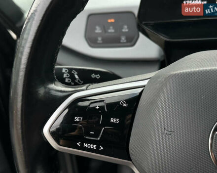 Серый Фольксваген ID.3, объемом двигателя 0 л и пробегом 175 тыс. км за 15799 $, фото 48 на Automoto.ua