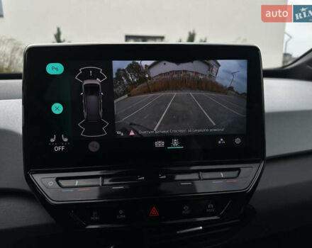 Серый Фольксваген ID.3, объемом двигателя 0 л и пробегом 175 тыс. км за 15799 $, фото 80 на Automoto.ua