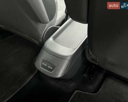 Серый Фольксваген ID.3, объемом двигателя 0 л и пробегом 137 тыс. км за 15800 $, фото 33 на Automoto.ua