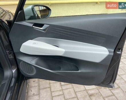 Сірий Фольксваген ID.3, об'ємом двигуна 0 л та пробігом 144 тис. км за 16999 $, фото 66 на Automoto.ua