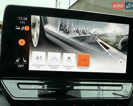 Сірий Фольксваген ID.3, об'ємом двигуна 0 л та пробігом 56 тис. км за 19999 $, фото 3 на Automoto.ua