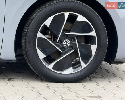 Серый Фольксваген ID.3, объемом двигателя 0 л и пробегом 133 тыс. км за 15400 $, фото 12 на Automoto.ua