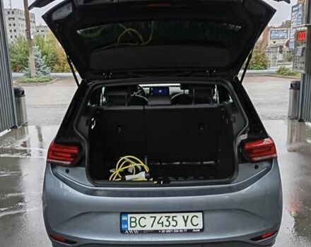 Серый Фольксваген ID.3, объемом двигателя 0 л и пробегом 69 тыс. км за 21500 $, фото 2 на Automoto.ua