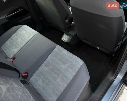 Сірий Фольксваген ID.3, об'ємом двигуна 0 л та пробігом 93 тис. км за 15999 $, фото 62 на Automoto.ua