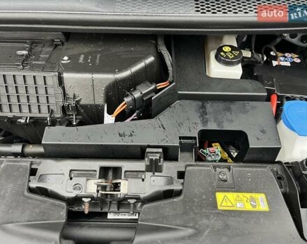 Серый Фольксваген ID.3, объемом двигателя 0 л и пробегом 137 тыс. км за 15800 $, фото 51 на Automoto.ua