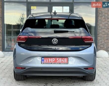 Сірий Фольксваген ID.3, об'ємом двигуна 0 л та пробігом 93 тис. км за 15999 $, фото 19 на Automoto.ua