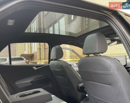 Серый Фольксваген ID.3, объемом двигателя 0 л и пробегом 111 тыс. км за 16800 $, фото 6 на Automoto.ua