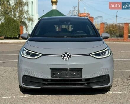 Серый Фольксваген ID.3, объемом двигателя 0 л и пробегом 24 тыс. км за 18500 $, фото 3 на Automoto.ua