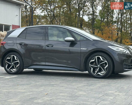 Серый Фольксваген ID.3, объемом двигателя 0 л и пробегом 175 тыс. км за 15799 $, фото 8 на Automoto.ua