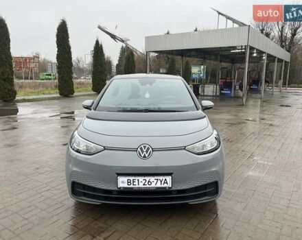 Серый Фольксваген ID.3, объемом двигателя 0 л и пробегом 137 тыс. км за 15800 $, фото 1 на Automoto.ua