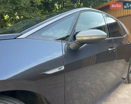 Фольксваген ID.3 2022 в Кривом Роге на Automoto.ua Серый Фольксваген ID.3, объемом двигателя 0 л и пробегом 110 тыс. км за 18300 $, фото 9 на Automoto.ua