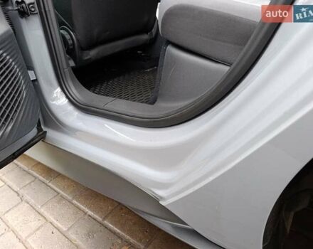 Сірий Фольксваген ID.3, об'ємом двигуна 0 л та пробігом 180 тис. км за 14900 $, фото 56 на Automoto.ua