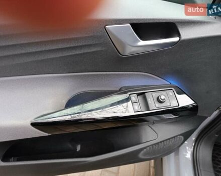 Сірий Фольксваген ID.3, об'ємом двигуна 0 л та пробігом 180 тис. км за 14900 $, фото 49 на Automoto.ua