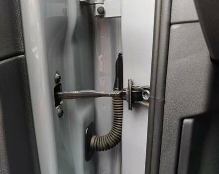 Сірий Фольксваген ID.3, об'ємом двигуна 0 л та пробігом 180 тис. км за 14900 $, фото 51 на Automoto.ua