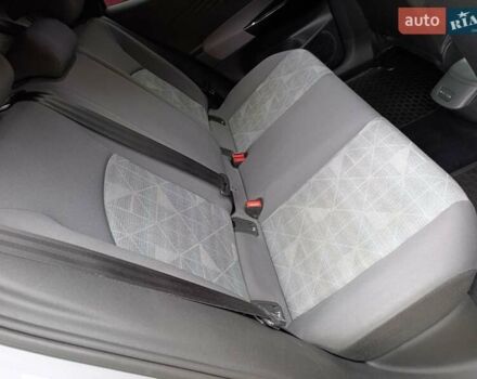 Сірий Фольксваген ID.3, об'ємом двигуна 0 л та пробігом 180 тис. км за 14900 $, фото 62 на Automoto.ua