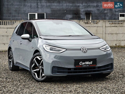 Серый Фольксваген ID.3, объемом двигателя 0 л и пробегом 173 тыс. км за 16699 $, фото 1 на Automoto.ua