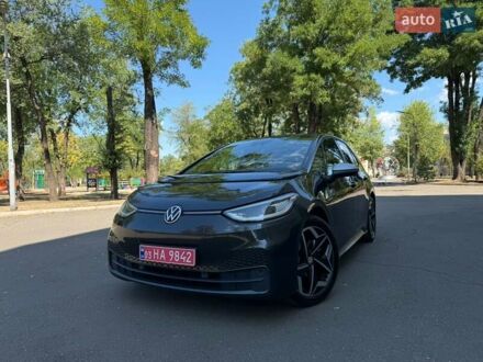 Серый Фольксваген ID.3, объемом двигателя 0 л и пробегом 104 тыс. км за 18500 $, фото 1 на Automoto.ua