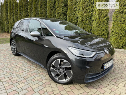 Фольксваген ID.3 2020 у Чернівцях на Automoto.ua Сірий Фольксваген ID.3, об'ємом двигуна 0 л та пробігом 21 тис. км за 35597 $, фото 1 на Automoto.ua