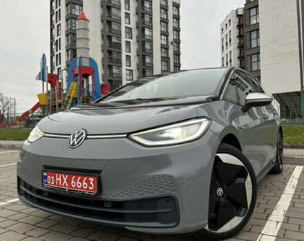 Серый Фольксваген ID.3, объемом двигателя 0 л и пробегом 160 тыс. км за 17200 $, фото 1 на Automoto.ua