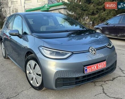 Серый Фольксваген ID.3, объемом двигателя 0 л и пробегом 143 тыс. км за 15200 $, фото 1 на Automoto.ua