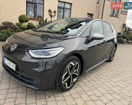 Серый Фольксваген ID.3, объемом двигателя 0 л и пробегом 97 тыс. км за 16900 $, фото 1 на Automoto.ua