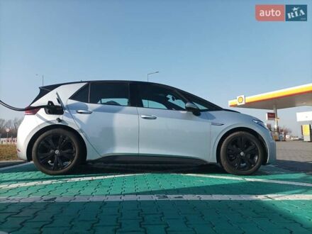 Фольксваген ID.3 2021 в Борисполе на Automoto.ua Серый Фольксваген ID.3, объемом двигателя 0 л и пробегом 77 тыс. км за 20124 $, фото 1 на Automoto.ua