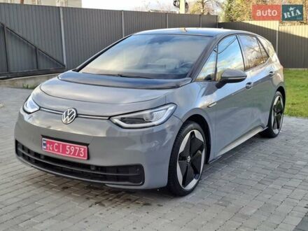 Фольксваген ID.3 2021 в Калуше на Automoto.ua Серый Фольксваген ID.3, объемом двигателя 0 л и пробегом 46 тыс. км за 16900 $, фото 1 на Automoto.ua