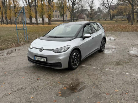 Серый Фольксваген ID.3, объемом двигателя 0 л и пробегом 40 тыс. км за 18500 $, фото 1 на Automoto.ua