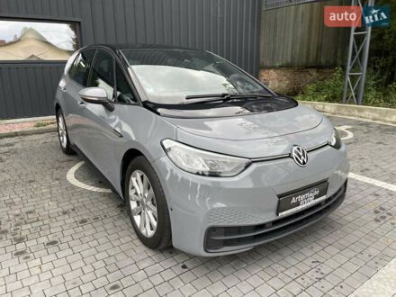 Фольксваген ID.3 2022 в Ровно на Automoto.ua Серый Фольксваген ID.3, объемом двигателя 0 л и пробегом 32 тыс. км за 18300 $, фото 1 на Automoto.ua