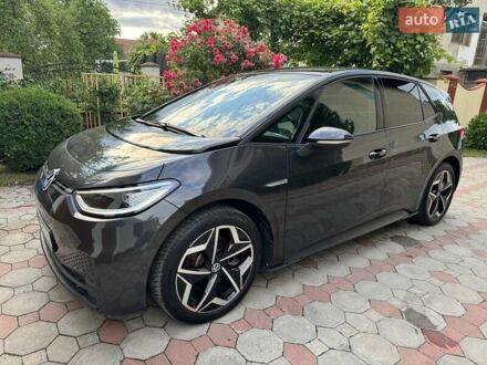 Фольксваген ID.3 2022 в Коломые на Automoto.ua Серый Фольксваген ID.3, объемом двигателя 0 л и пробегом 40 тыс. км за 19500 $, фото 1 на Automoto.ua