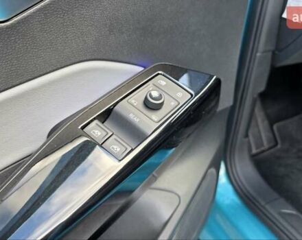 Фольксваген ID.3 2020 в Ровно на Automoto.ua Синий Фольксваген ID.3, объемом двигателя 0 л и пробегом 56 тыс. км за 16500 $, фото 6 на Automoto.ua