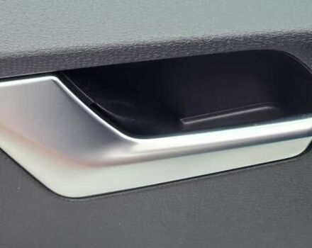 Синий Фольксваген ID.3, объемом двигателя 0 л и пробегом 99 тыс. км за 17500 $, фото 93 на Automoto.ua