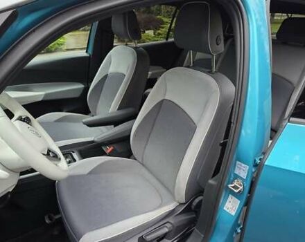 Синий Фольксваген ID.3, объемом двигателя 0 л и пробегом 99 тыс. км за 17500 $, фото 72 на Automoto.ua