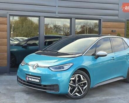 Фольксваген ID.3 2020 в Ровно на Automoto.ua Синий Фольксваген ID.3, объемом двигателя 0 л и пробегом 56 тыс. км за 16500 $, фото 1 на Automoto.ua