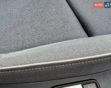 Зеленый Фольксваген ID.3, объемом двигателя 0 л и пробегом 18 тыс. км за 18999 $, фото 88 на Automoto.ua