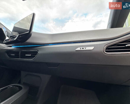 Зеленый Фольксваген ID.3, объемом двигателя 0 л и пробегом 18 тыс. км за 18999 $, фото 97 на Automoto.ua