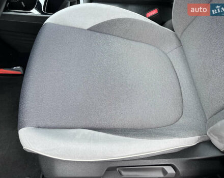 Зеленый Фольксваген ID.3, объемом двигателя 0 л и пробегом 100 тыс. км за 17800 $, фото 29 на Automoto.ua