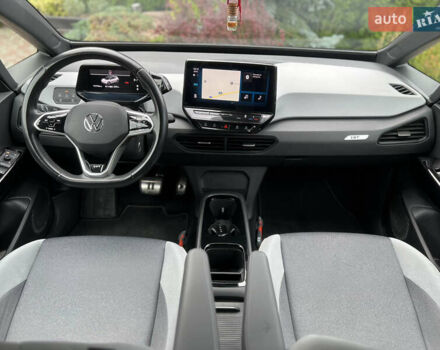 Зеленый Фольксваген ID.3, объемом двигателя 0 л и пробегом 100 тыс. км за 17800 $, фото 42 на Automoto.ua