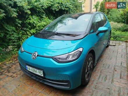 Фольксваген ID.3 2022 у Києві на Automoto.ua Зелений Фольксваген ID.3, об'ємом двигуна 0 л та пробігом 34 тис. км за 19339 $, фото 1 на Automoto.ua