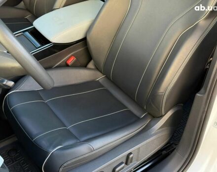 Білий Фольксваген ID.4, об'ємом двигуна 0 л та пробігом 47 тис. км за 22940 $, фото 16 на Automoto.ua