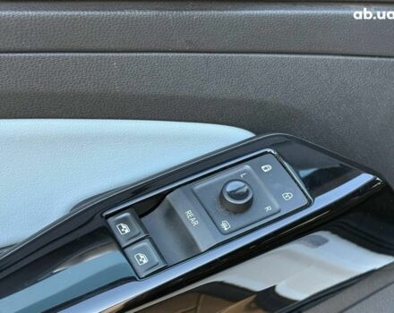 Білий Фольксваген ID.4, об'ємом двигуна 0 л та пробігом 47 тис. км за 22940 $, фото 11 на Automoto.ua