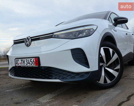 Белый Фольксваген ID.4, объемом двигателя 0 л и пробегом 113 тыс. км за 22350 $, фото 4 на Automoto.ua