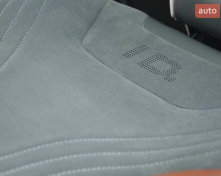 Белый Фольксваген ID.4, объемом двигателя 0 л и пробегом 113 тыс. км за 22350 $, фото 45 на Automoto.ua