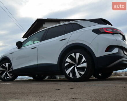 Белый Фольксваген ID.4, объемом двигателя 0 л и пробегом 113 тыс. км за 22350 $, фото 28 на Automoto.ua