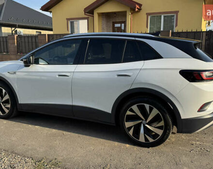 Белый Фольксваген ID.4, объемом двигателя 0 л и пробегом 131 тыс. км за 22500 $, фото 2 на Automoto.ua